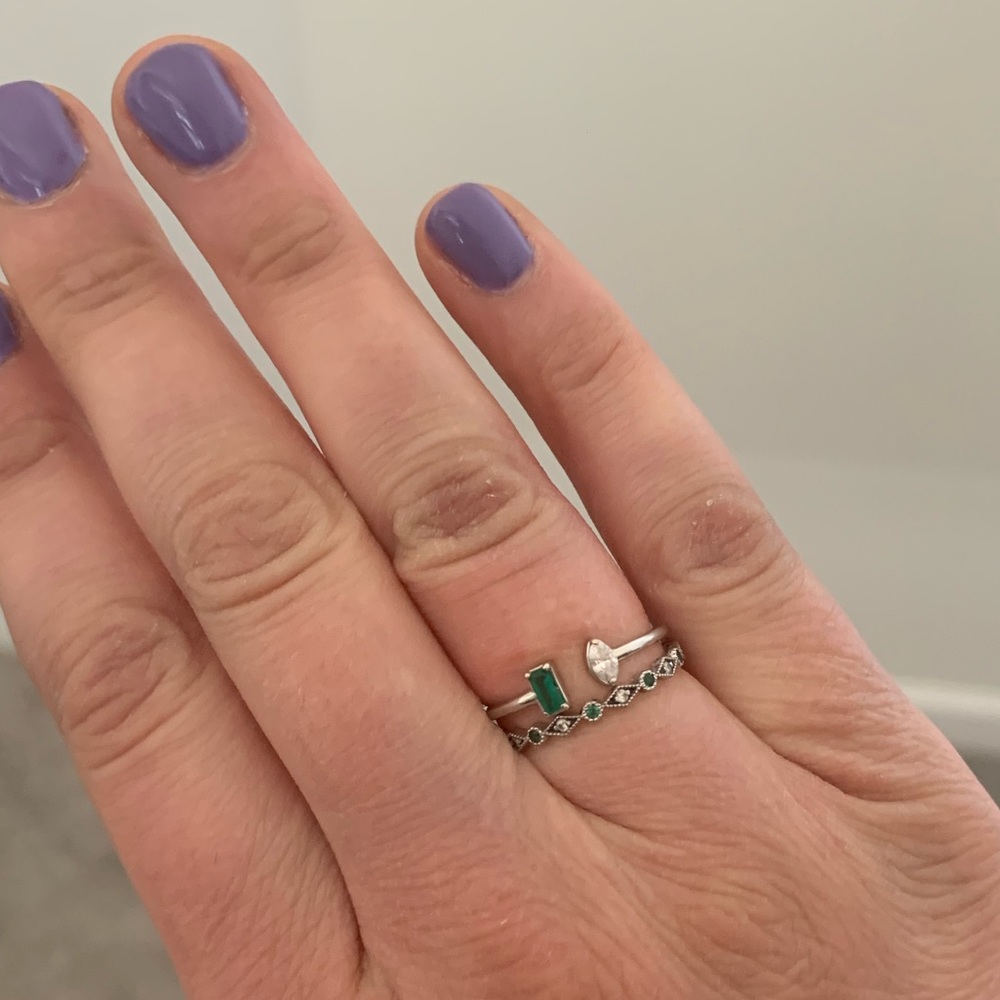 Diamond and Emerald Stackable Rings - Picture 4 of 4